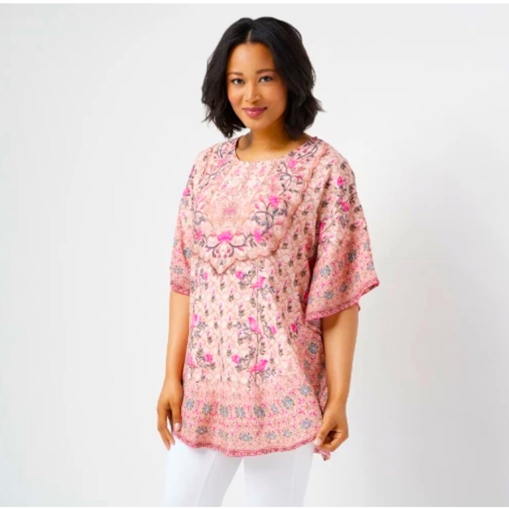 🆕 Tolani Narissa Pink Floral Bird Caftan Tunic Top Boho Chic Soft Girl Oversized